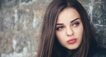 What It Means to Have a Narcissist in the Family and 4 Things You Should Know